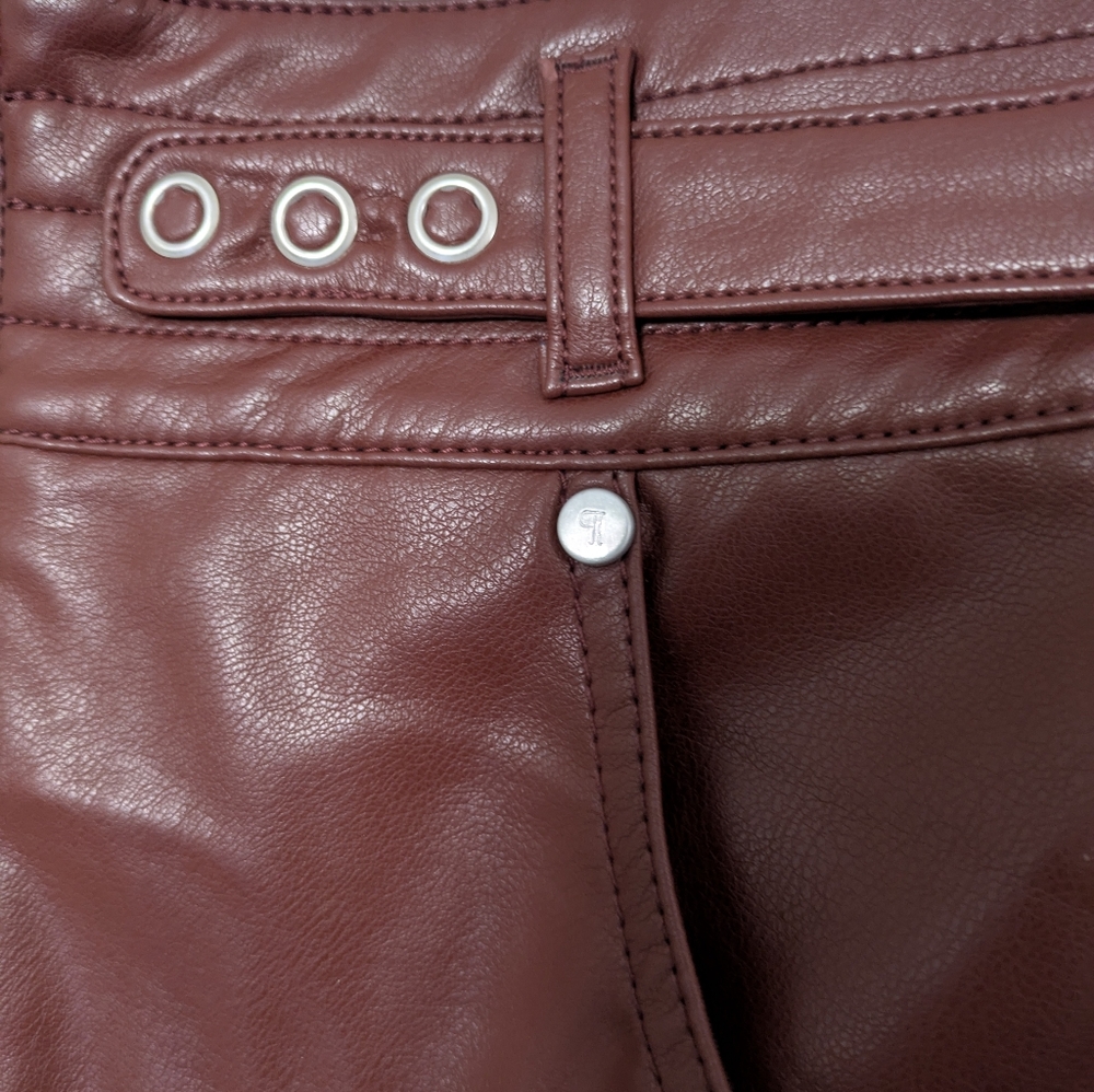 ANTHROPOLOGIE Burgundy Leather Skirt NWT! ♥️ - Picture 10 of 11